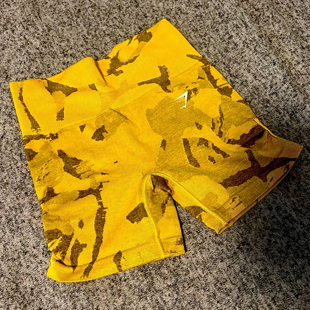 Limited Gold Wild Print Shorts Gymshark
